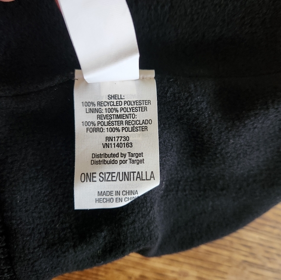 NWT Cat & Jack Lot of 2 Knit Fleece Winter Hats in Green and Black Youth OSFM - Picture 12 of 12